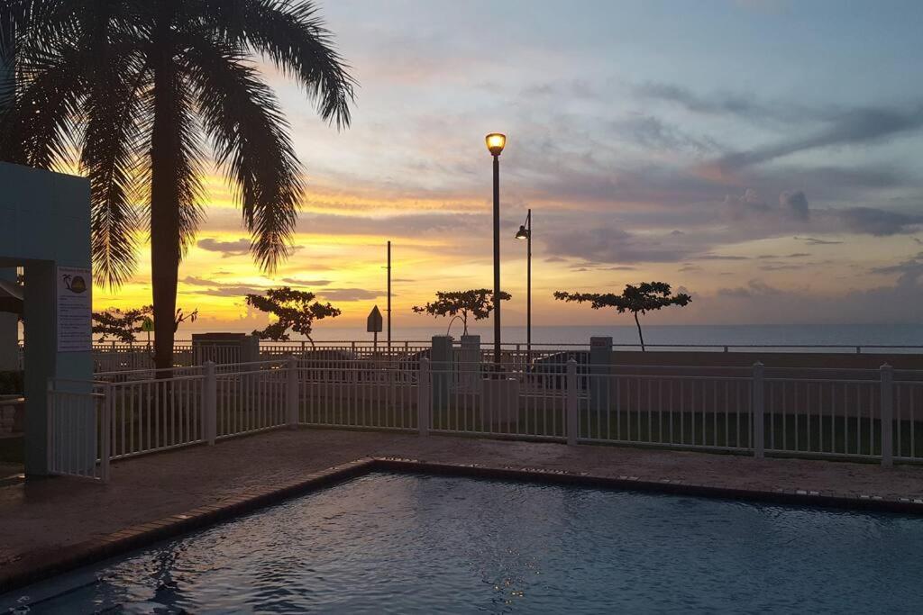 Summer All Year! Oceanfront With Pool A/C Aguadilla Extérieur photo