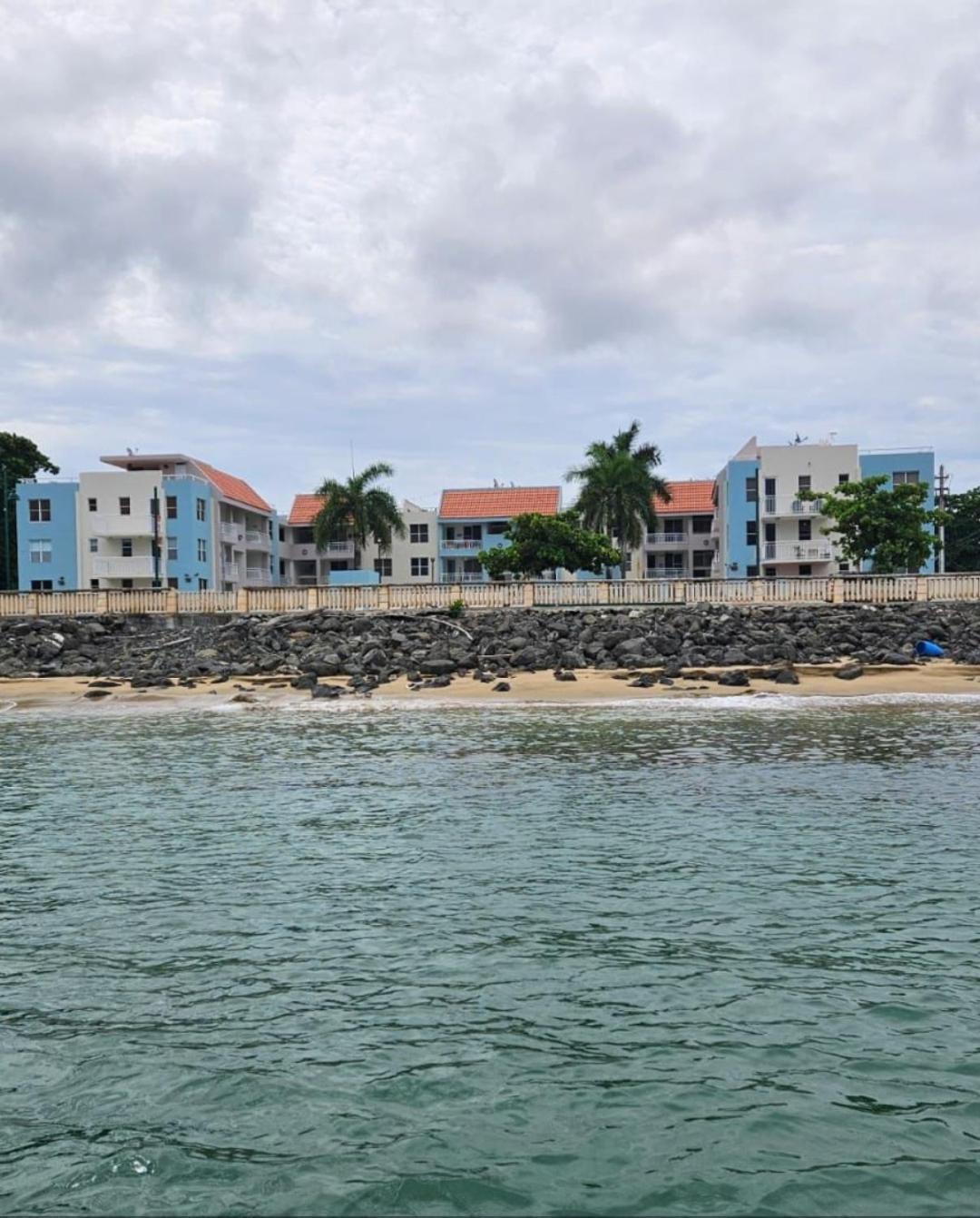 Summer All Year! Oceanfront With Pool A/C Aguadilla Extérieur photo